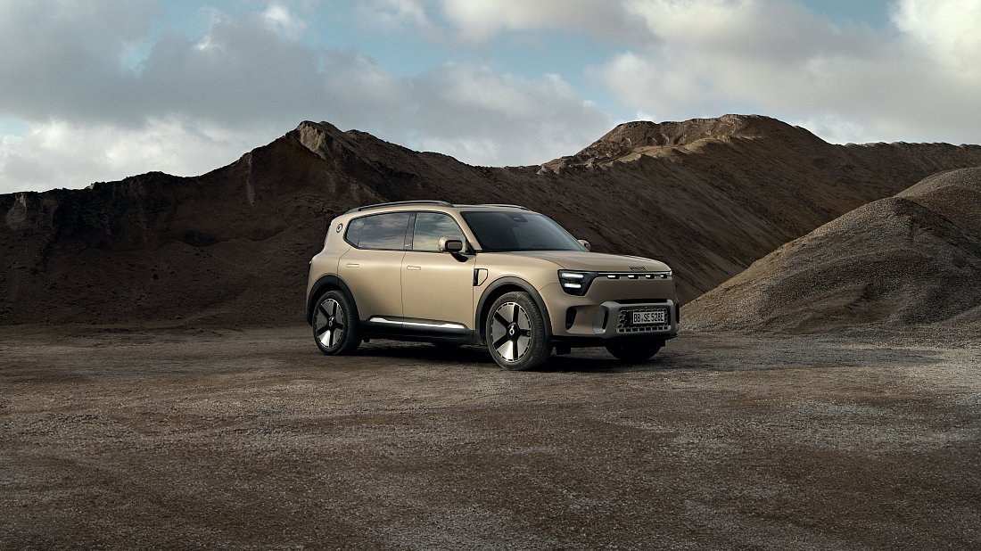 Smart #5 Pulse (2025-…) вид спереди, спереди сбоку, по диагонали, экстерьер