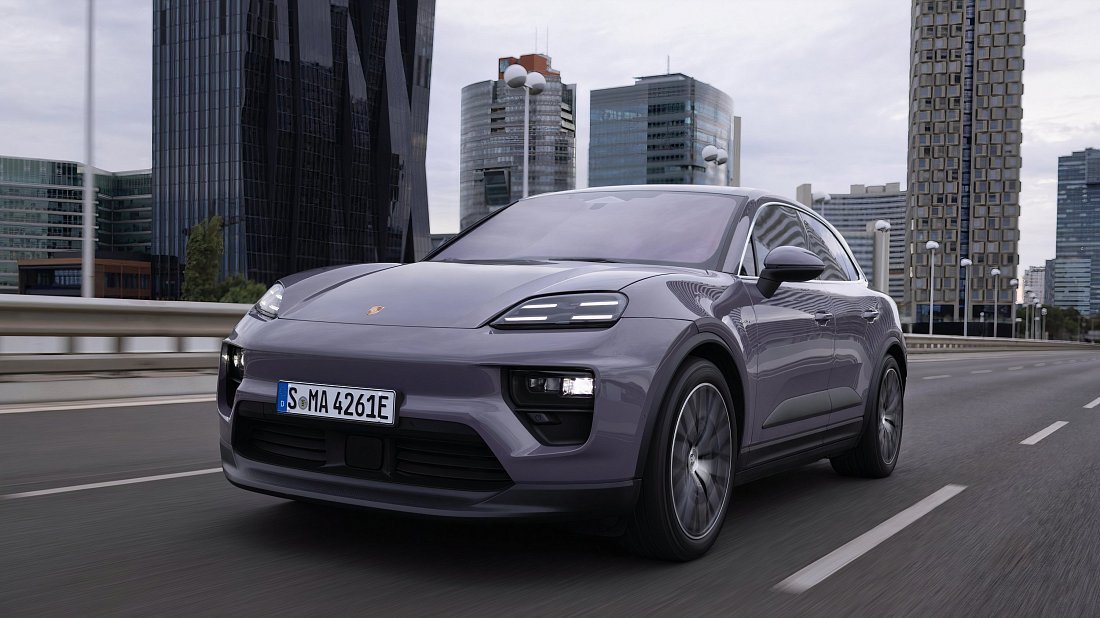 Porsche Macan RWD Electric (2024-…) вид спереди, спереди сбоку, по диагонали, экстерьер