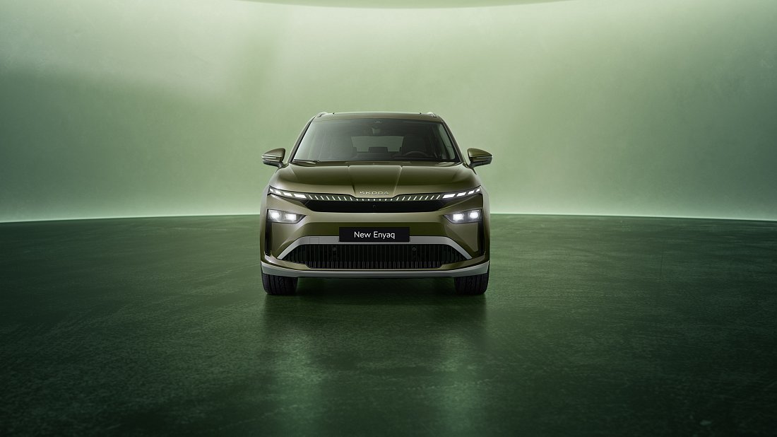 Škoda Enyaq 85 (2025-…) передняя часть, решетка радиатора, фары, бампер, экстерьер