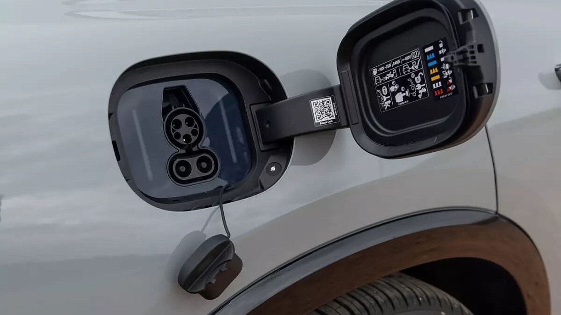 Mercedes EQS SUV 580 4MATIC (2023-…) порт для зарядки (США), зарядка, разъем, штекер, коннектор