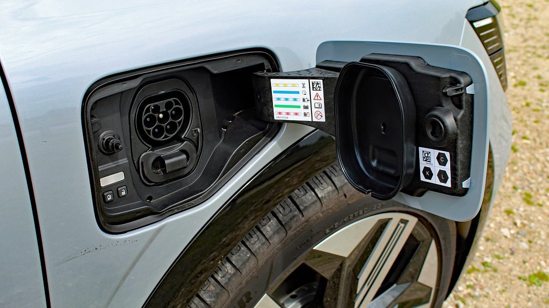 Renault Megane E-Tech EV60 130hp (2022-…) порт для зарядки (Европа), зарядка, разъем, штекер, коннектор