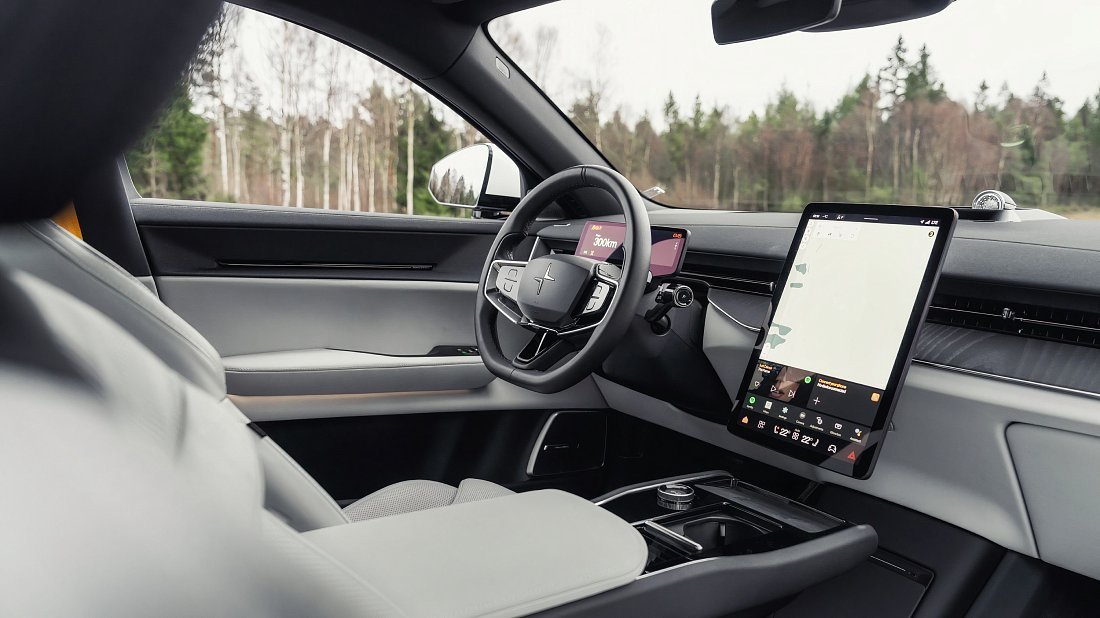 Polestar 3 Long Range Dual Motor (2024-…) интерьер, переднее сиденье, водительское сиденье, приборная панель, рулевое колесо, информационно-развлекательная система, кокпит