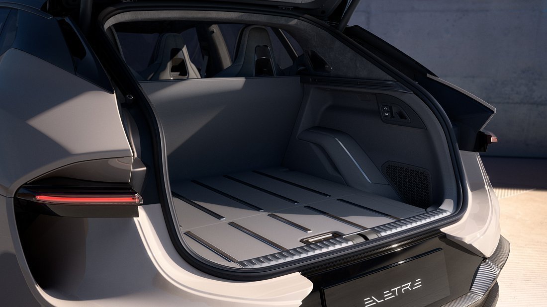 Lotus Eletre R (900 Sport/Sport Carbon) (2023-…) багажник, сиденья подняты, грузовое пространство, объем багажника, вместимость багажника, место для хранения
