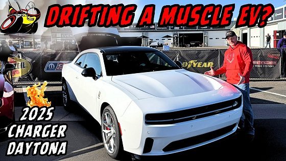 Video: TRYING to Drift and Drag Race the 2025 Charger Daytona Scatpack! What could go Wrong?