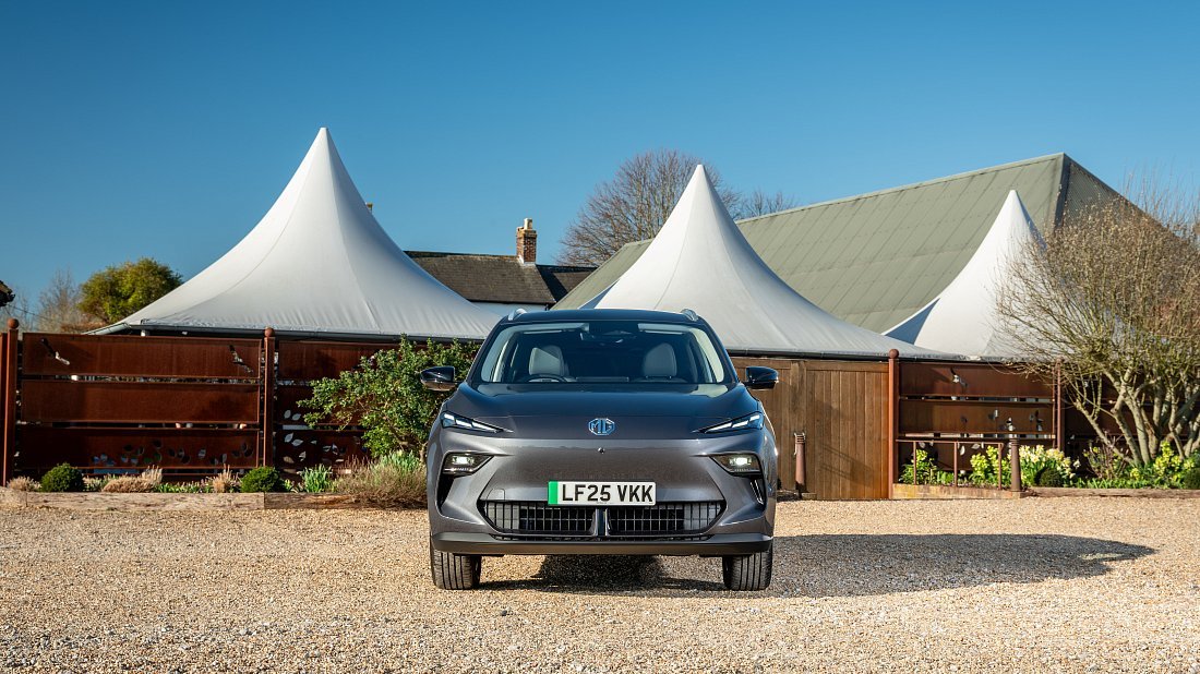 MG MGS5 EV 64 kWh (2025-...) передняя часть, решетка радиатора, фары, бампер, экстерьер