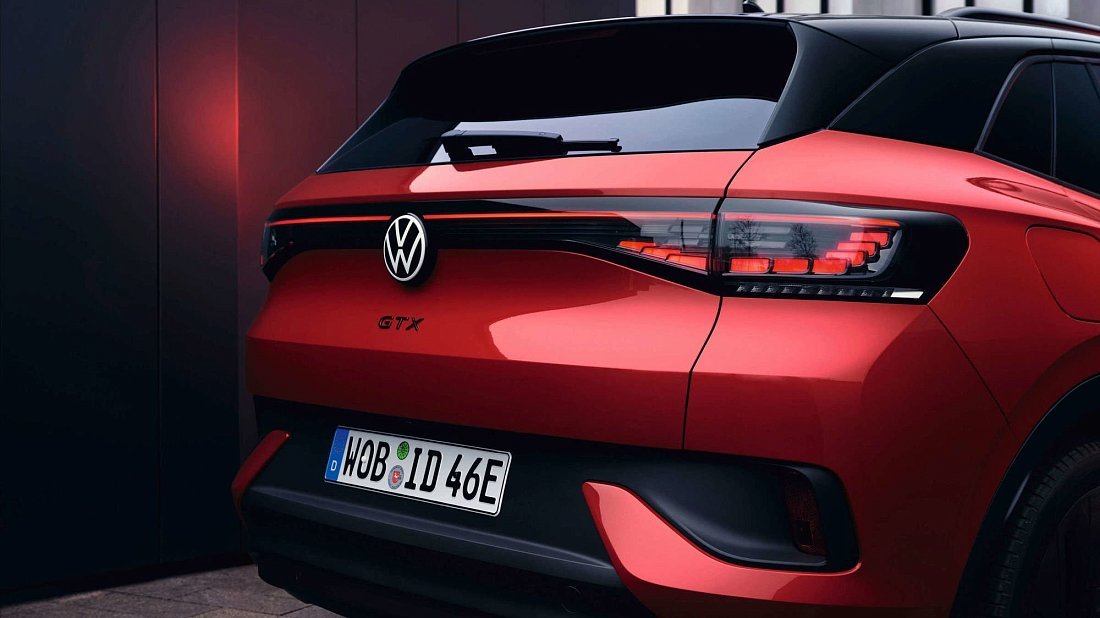 Фото Volkswagen ID.4 GTX (2025-...) вид сзади, задние фонари