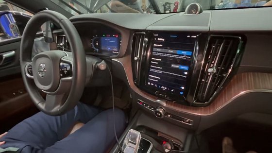 Video: Nâng cấp phần mềm cho Volvo XC60 | #khanhtruong