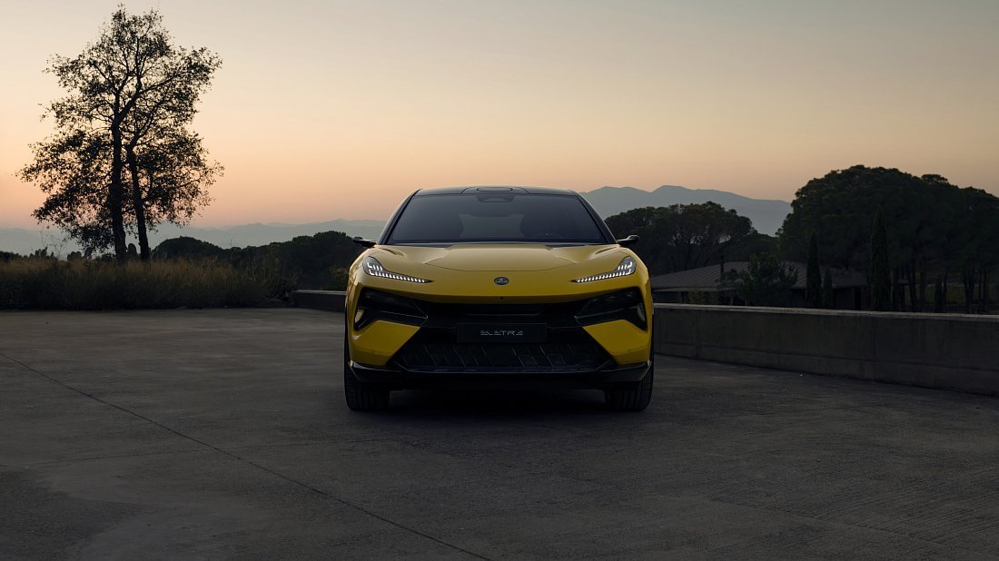 Lotus Eletre 600 (2023-…) передняя часть, решетка радиатора, фары, бампер, экстерьер