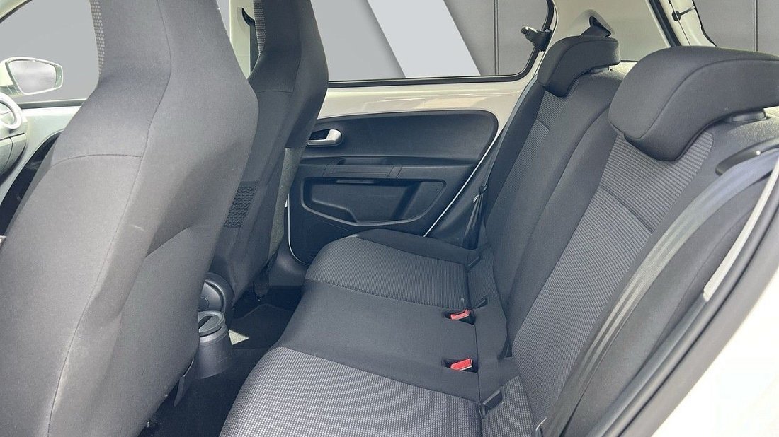 Škoda Citigo-e iV (2019-2021) задние сиденья, пассажирские сиденья, пространство для ног, пространство над головой, интерьер