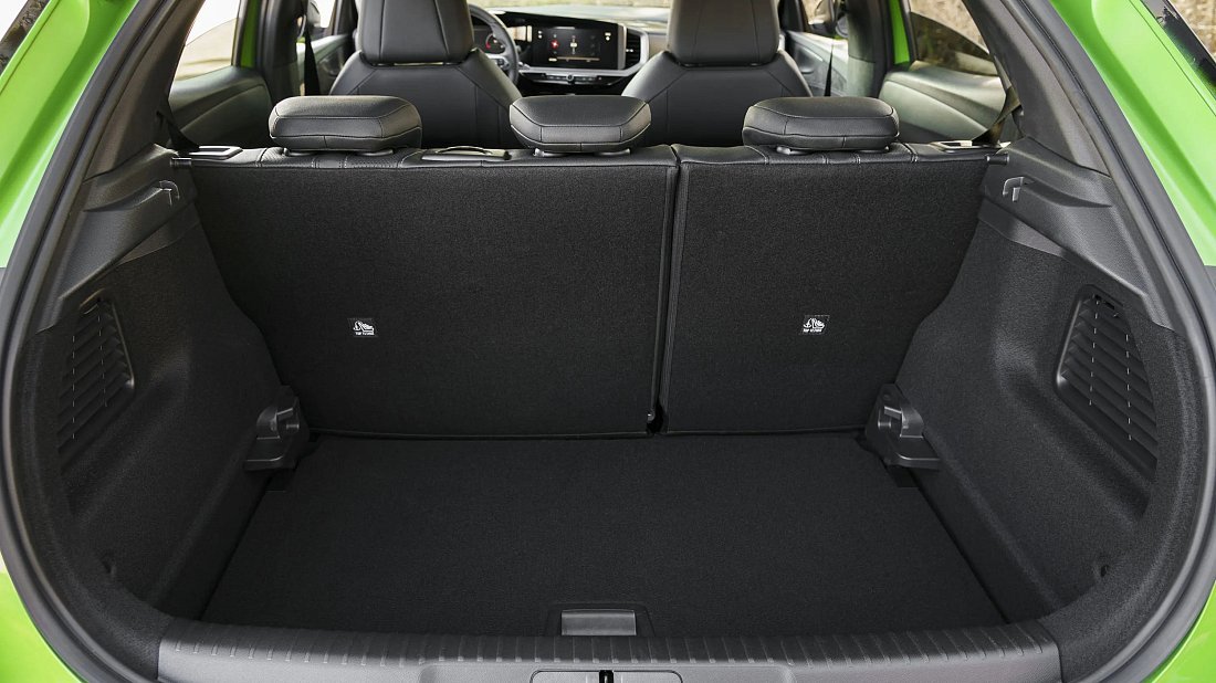Фото Opel Mokka Electric 50 kWh (2023-...) багажник