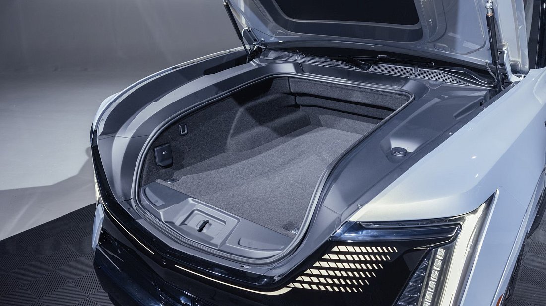 Cadillac Escalade IQ First Edition (2024-…) передний багажник (frunk), под капотом, место для хранения, груз, вместимость, дополнительное пространство