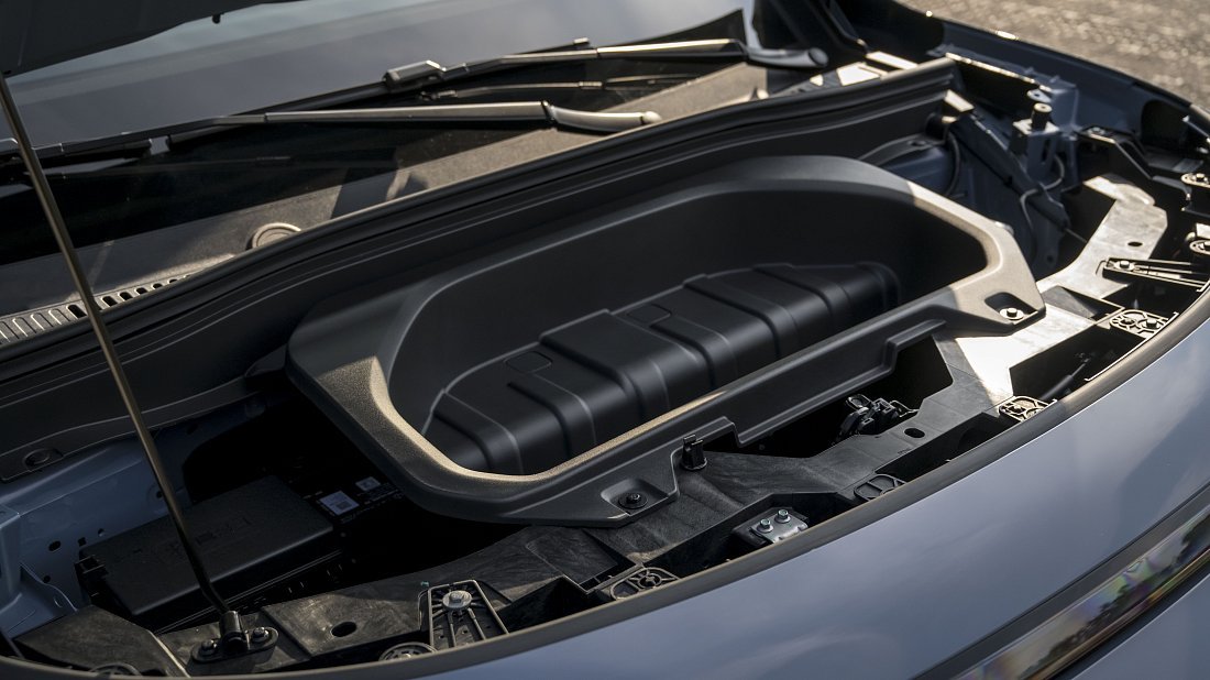 Фото Leapmotor B10 Pro Max (2025-..) передний багажник (frunk)