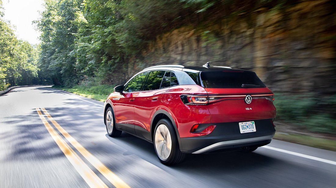 Volkswagen ID.4 AWD Pro (2021-2023) задняя часть в три четверти, вид в три четверти, диагональ, экстерьер