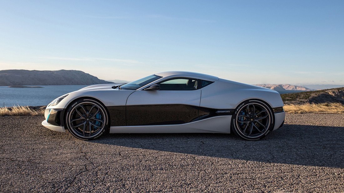 Rimac Concept One (2013-2016) вид сбоку, силуэт, двери, колеса, экстерьер