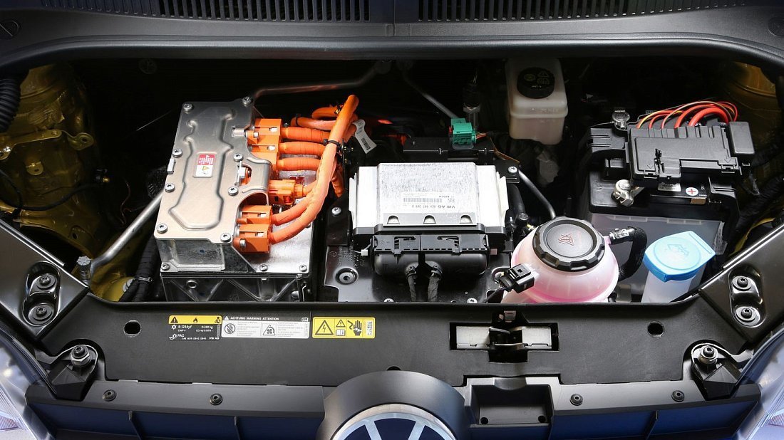 Volkswagen e-Up! 18.7 kWh (2013-2019) передний багажник (frunk), под капотом, место для хранения, груз, вместимость, дополнительное пространство