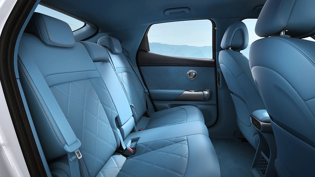 Фото Genesis GV60 Standard RWD (2025-…) задние и пассажирские сиденья