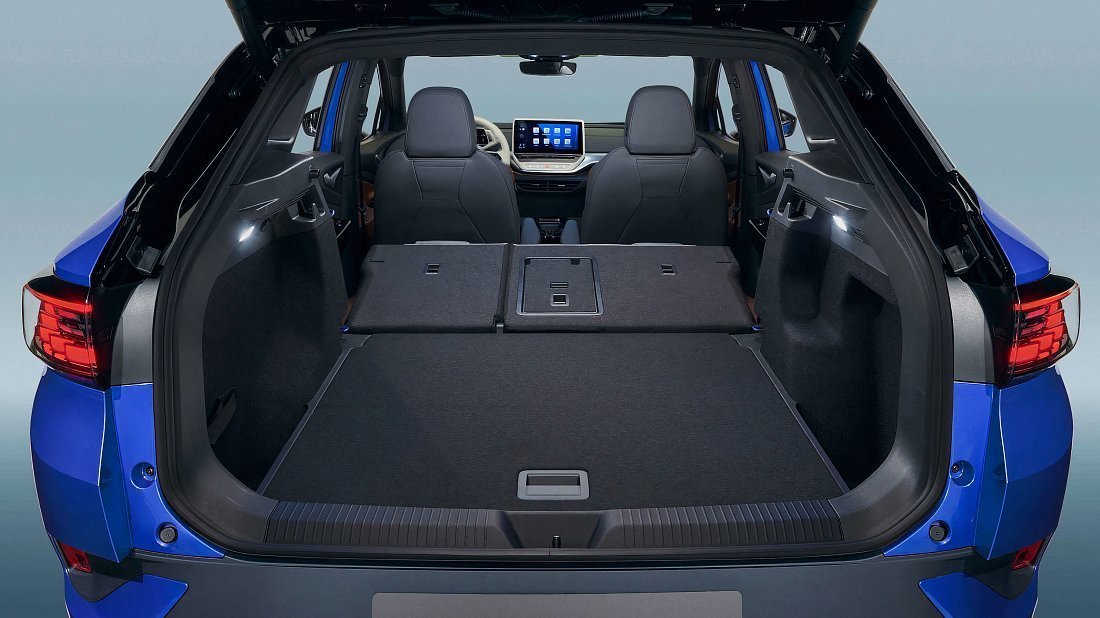 Volkswagen ID.4 Pro (2022-2023) багажник, увеличенный объем, сиденья сложены, максимальный объем, максимальный груз, максимальная вместимость, максимальное пространство для хранения
