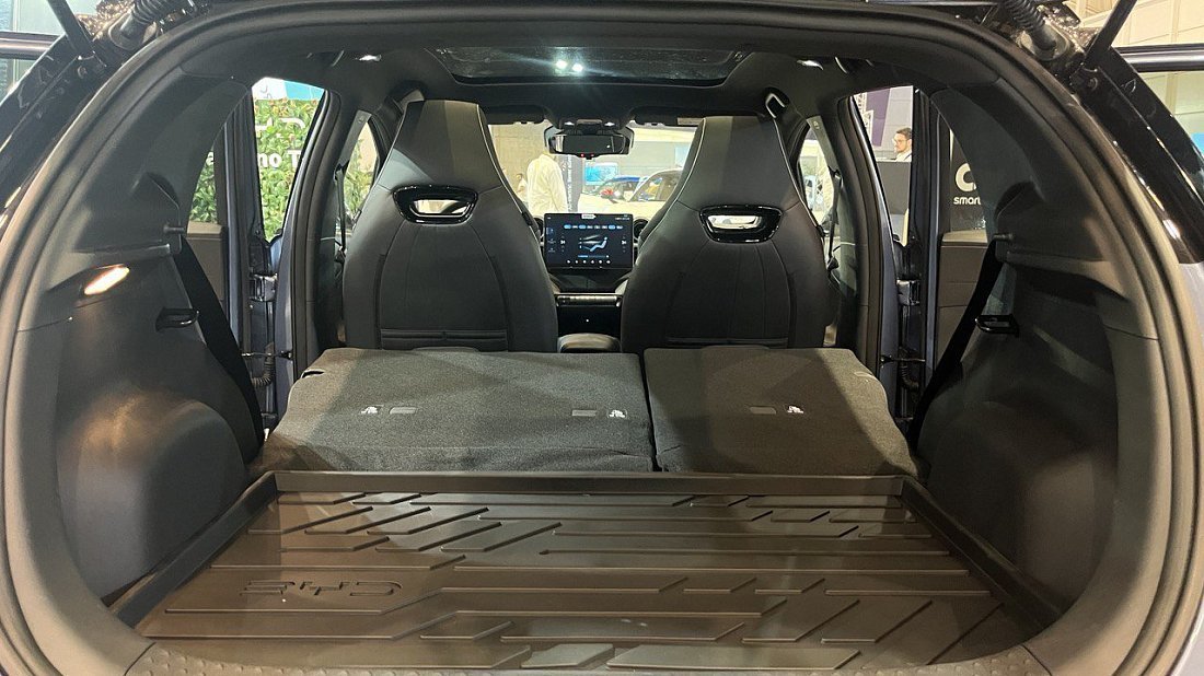 BYD Dolphin Boost (2024-…) багажник, увеличенный объем, сиденья сложены, максимальный объем, максимальный груз, максимальная вместимость, максимальное пространство для хранения