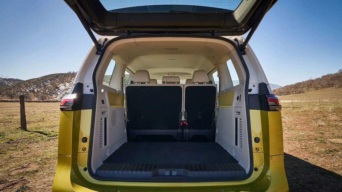 Volkswagen ID.Buzz Pro (2024-...) багажник, сиденья подняты, грузовое пространство, объем багажника, вместимость багажника, место для хранения
