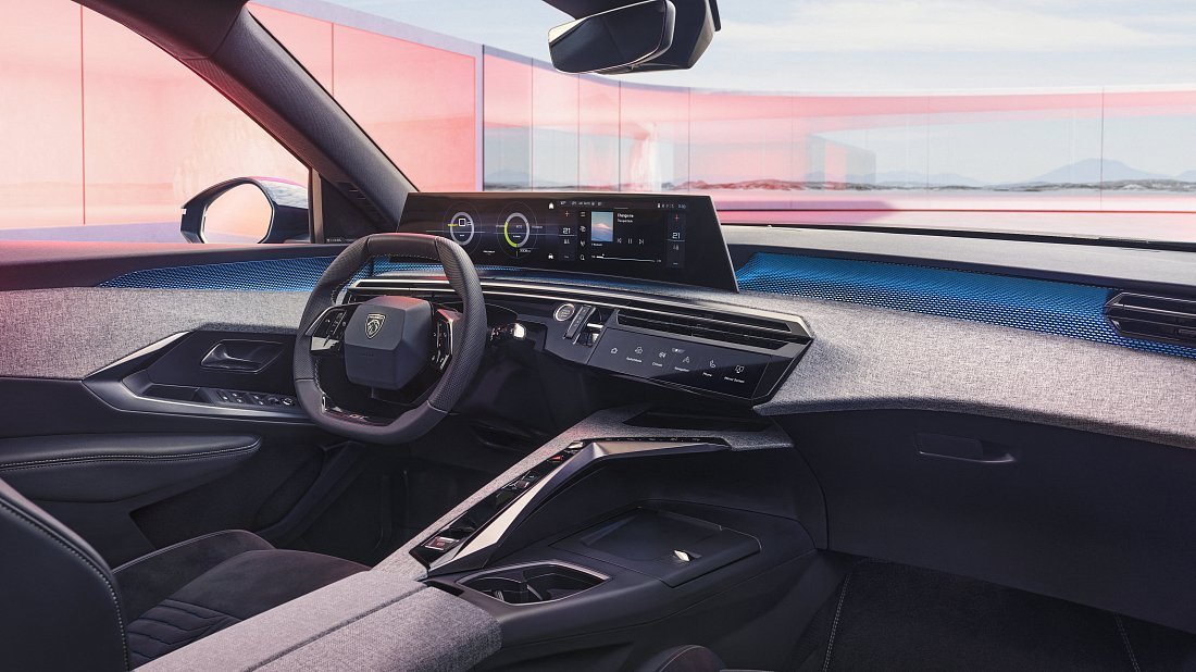 Фото Peugeot e-3008 73 kWh FWD (2024-…) интерьер