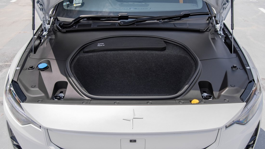 Polestar 2 Standard Range Single Motor (2024-…) передний багажник (frunk), под капотом, место для хранения, груз, вместимость, дополнительное пространство