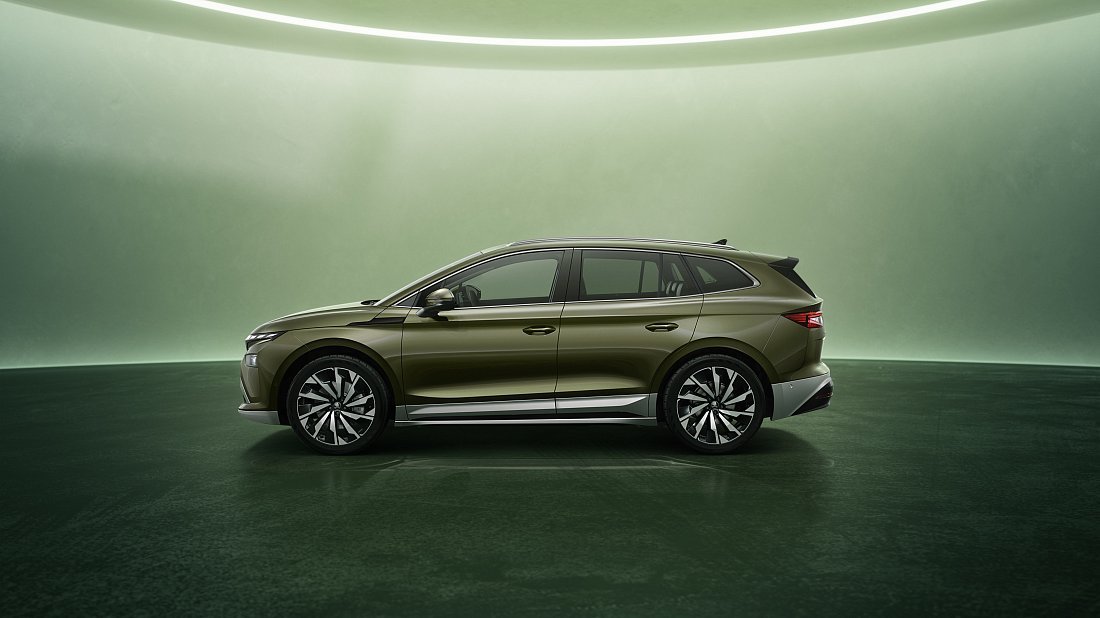 Škoda Enyaq 85 (2025-…) вид сбоку, силуэт, двери, колеса, экстерьер