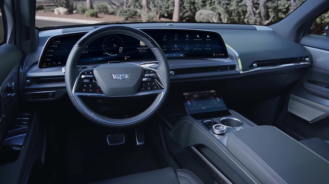Cadillac Vistiq AWD (2025-…) интерьер, переднее сиденье, водительское сиденье, приборная панель, рулевое колесо, информационно-развлекательная система, кокпит