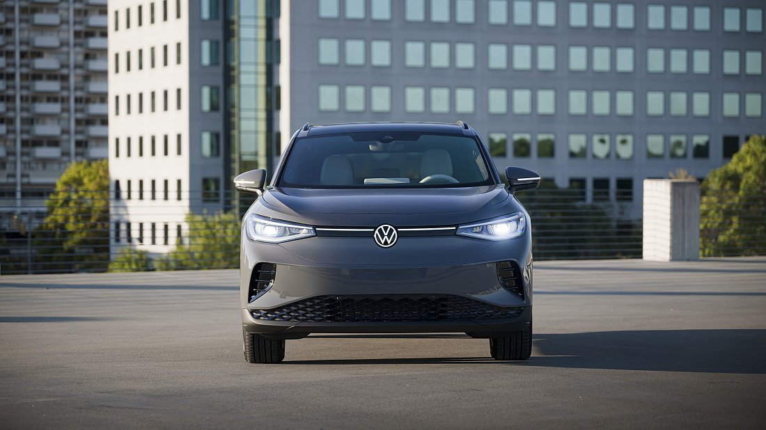 Volkswagen ID.4 Pro (2022-2024) передняя часть, решетка радиатора, фары, бампер, экстерьер