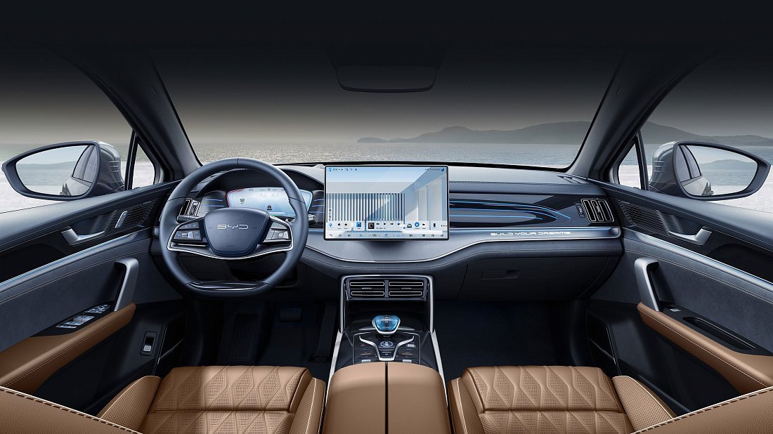 BYD Tang Flagship (2024-…) интерьер, переднее сиденье, водительское сиденье, приборная панель, рулевое колесо, информационно-развлекательная система, кокпит