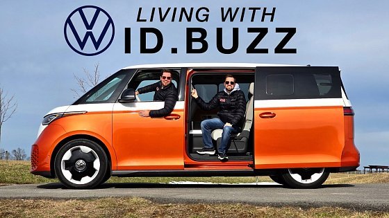 Video: 2025 Volkswagen ID.Buzz -- A Funky Alternative to the Toyota Sienna?? (Ultimate Family Fun!)