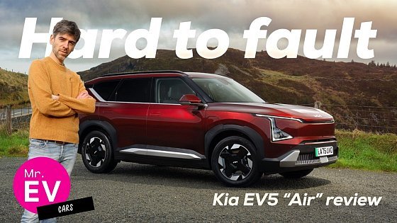 Video: Big, comfy, electric family SUV: Kia EV5 "Air" review