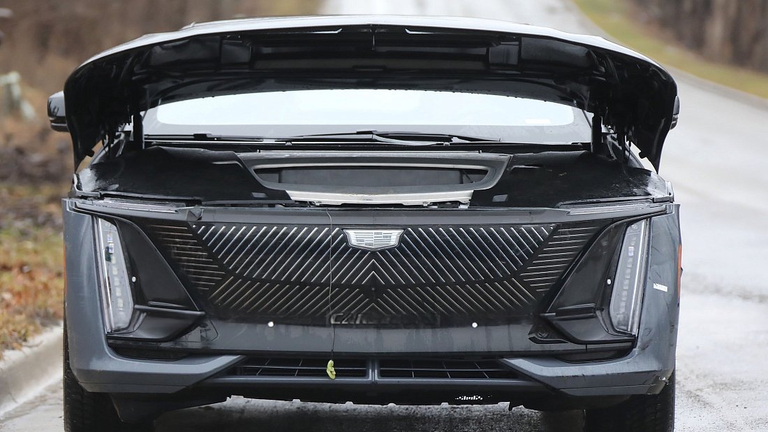 Cadillac Celestiq (2024-…) передний багажник (frunk), под капотом, место для хранения, груз, вместимость, дополнительное пространство