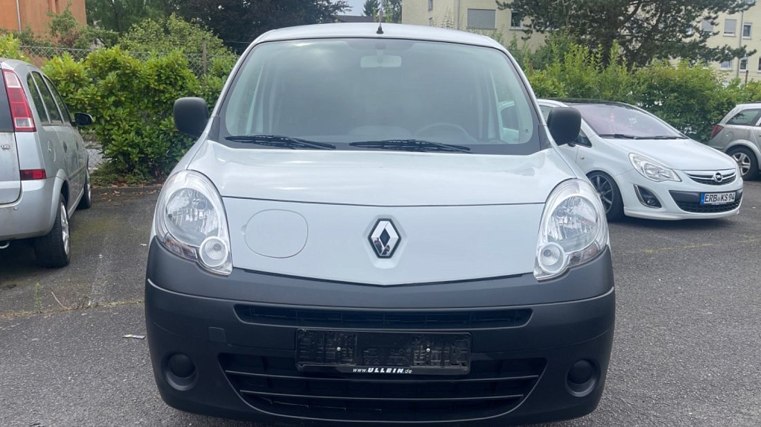 Renault Kangoo Z.E. Maxi (2011-2017) передняя часть, решетка радиатора, фары, бампер, экстерьер