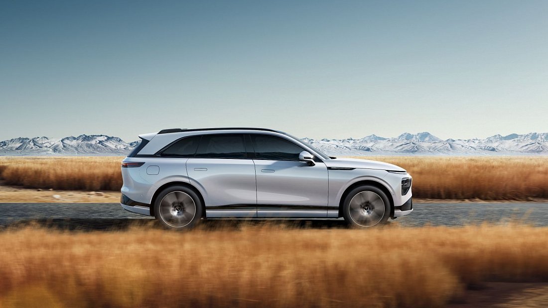 XPENG G9 AWD Performance (2023-…) вид сбоку, силуэт, двери, колеса, экстерьер