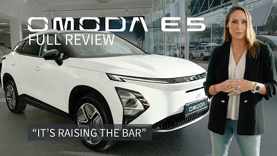 Video: TECH, COMFORT, PERFORMANCE & MORE! OMODA E5 Complete Car Review