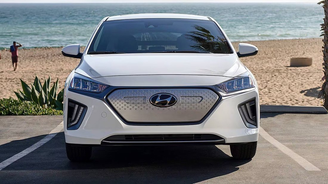 Hyundai Ioniq Electric Gen 2 (2019-2022) передняя часть, решетка радиатора, фары, бампер, экстерьер