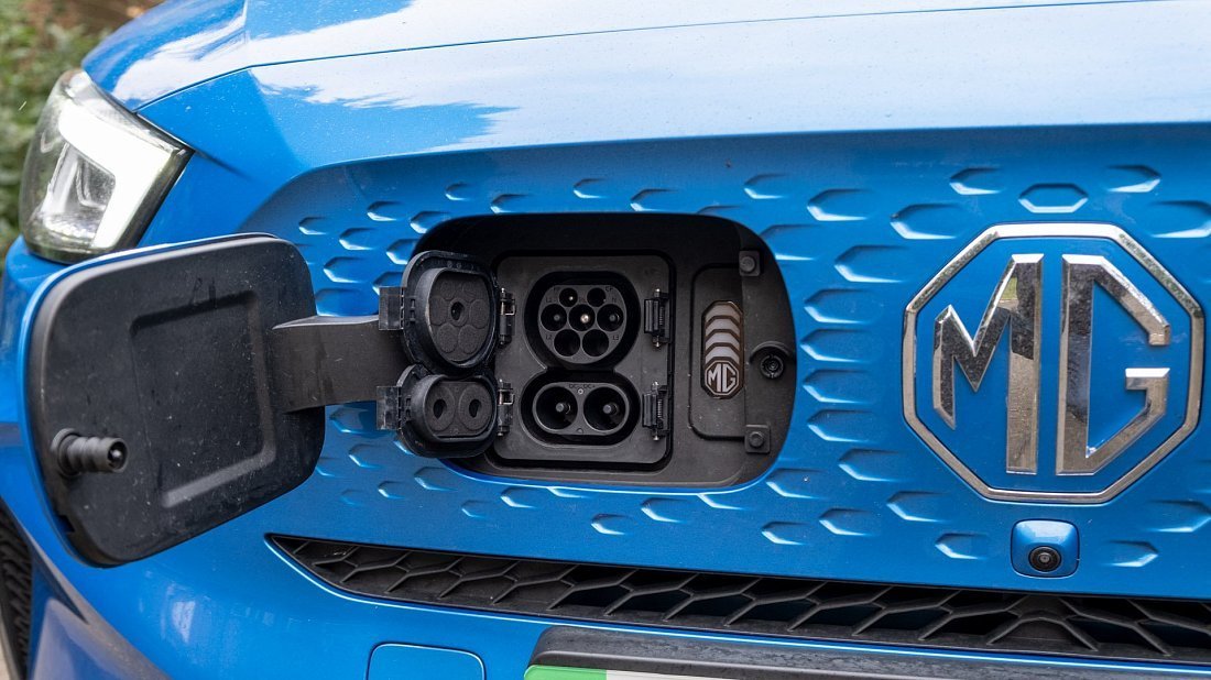 MG ZS EV Standard Range (2021-…) порт для зарядки (Европа), зарядка, разъем, штекер, коннектор