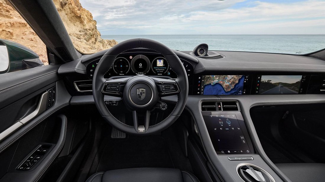 Porsche Taycan 4S Sport Turismo (2024-…) интерьер, переднее сиденье, водительское сиденье, приборная панель, рулевое колесо, информационно-развлекательная система, кокпит