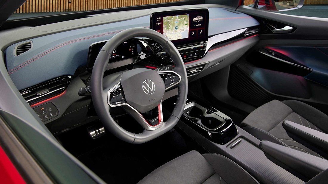 Volkswagen ID.5 GTX (2022-2023) интерьер, переднее сиденье, водительское сиденье, приборная панель, рулевое колесо, информационно-развлекательная система, кокпит