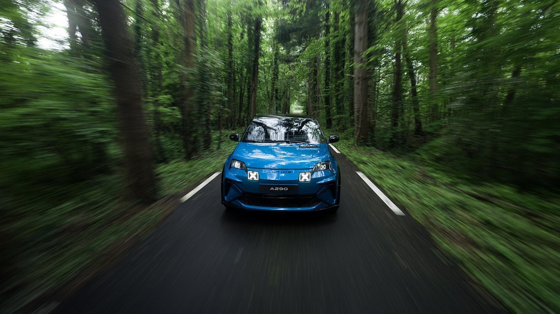 Alpine A290 220 hp (2024-...) передняя часть, решетка радиатора, фары, бампер, экстерьер