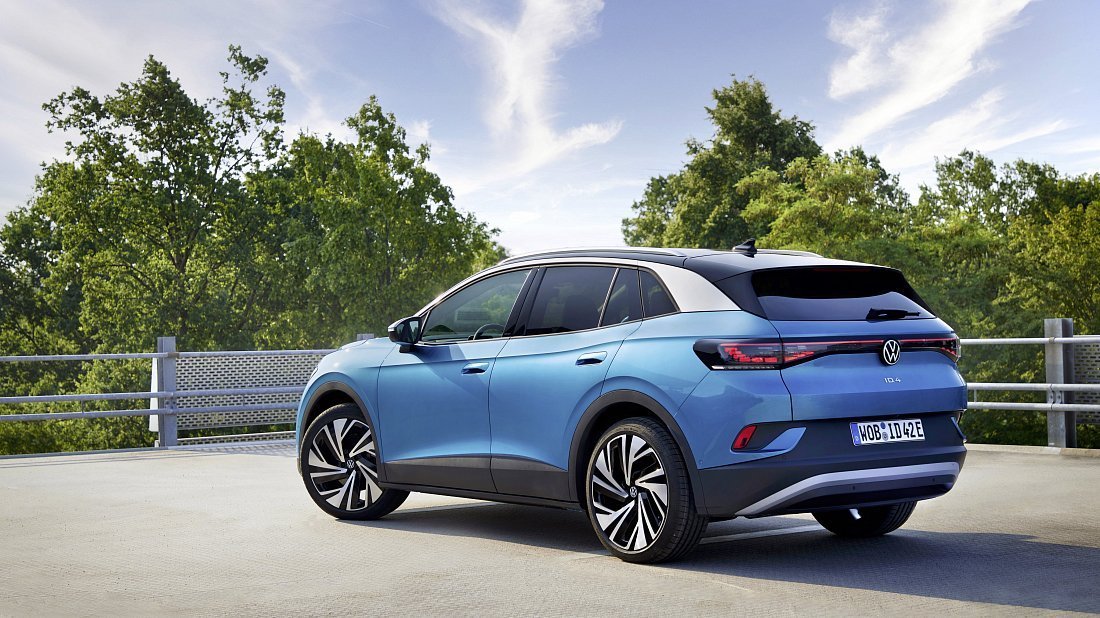 Volkswagen ID.4 Pro 4MOTION (2023-…) задняя часть в три четверти, вид в три четверти, диагональ, экстерьер