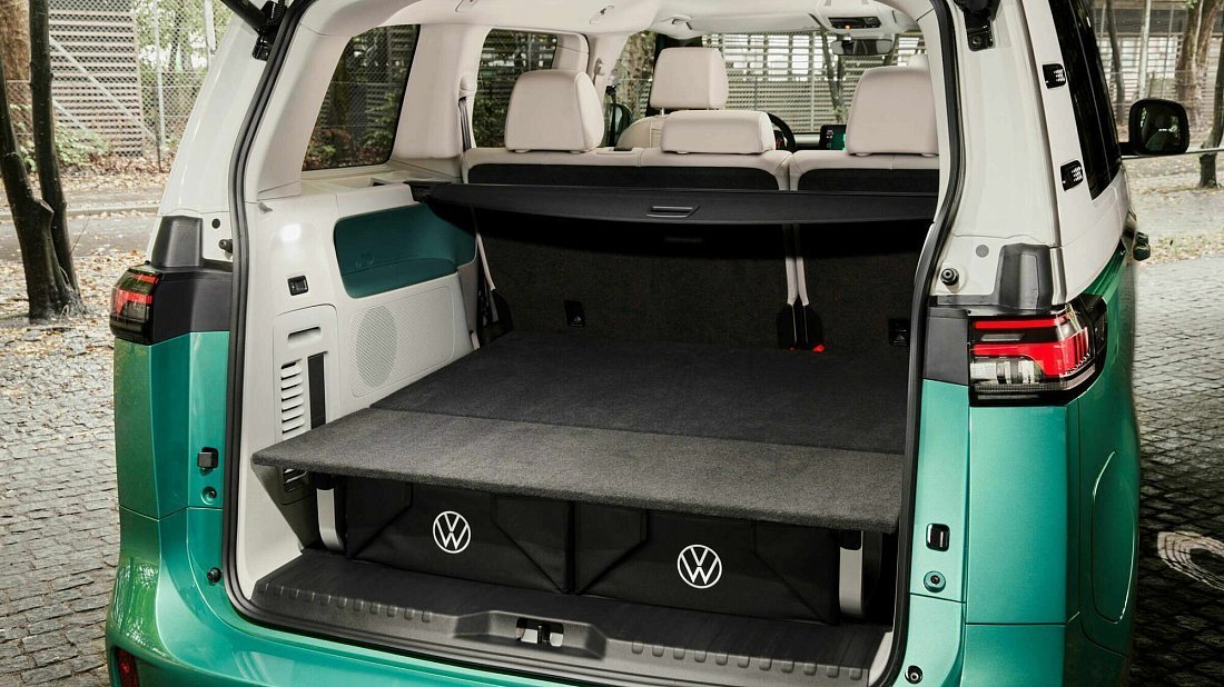 Volkswagen ID.Buzz Long Pro S (2024-…) багажник, сиденья подняты, грузовое пространство, объем багажника, вместимость багажника, место для хранения