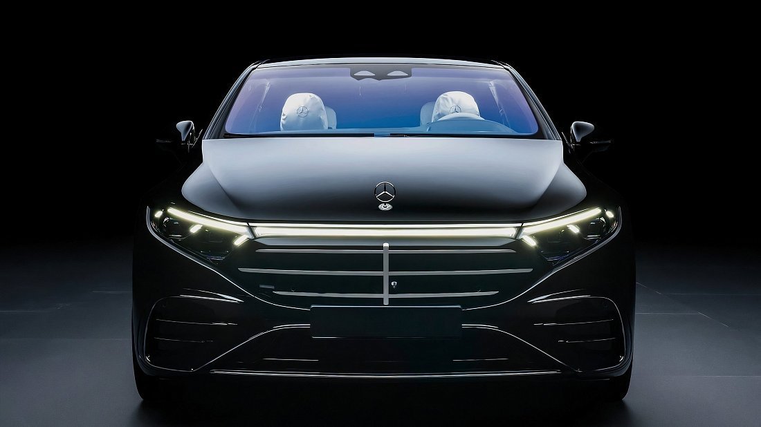 Mercedes EQS 580 4MATIC (2024-…) передняя часть, решетка радиатора, фары, бампер, экстерьер