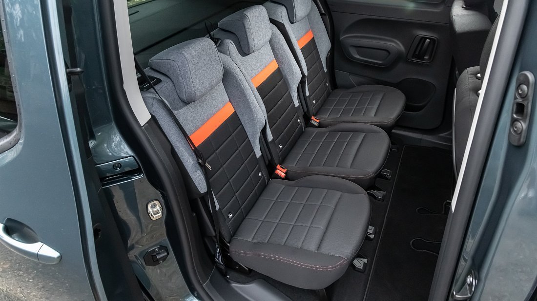 Фото Citroën e-Berlingo M 50 kWh (2024-…) задние и пассажирские сиденья