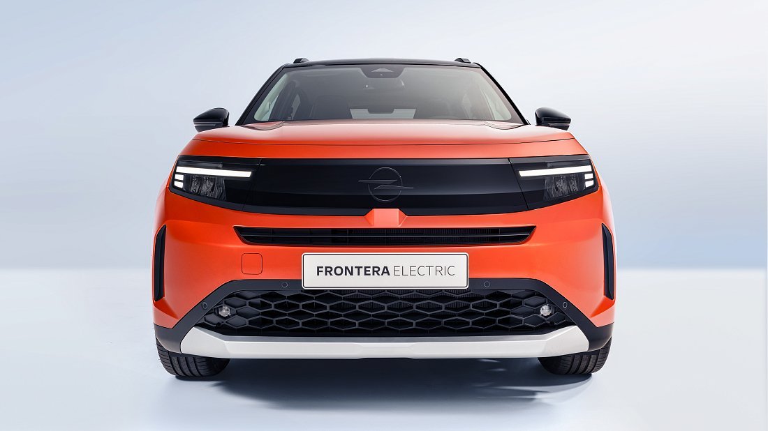 Opel Frontera Electric 44 kWh (2024-…) передняя часть, решетка радиатора, фары, бампер, экстерьер