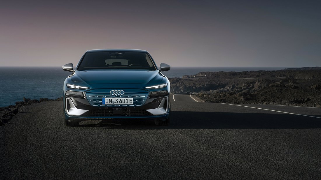 Audi S6 Sportback e-tron (2024-…) передняя часть, решетка радиатора, фары, бампер, экстерьер