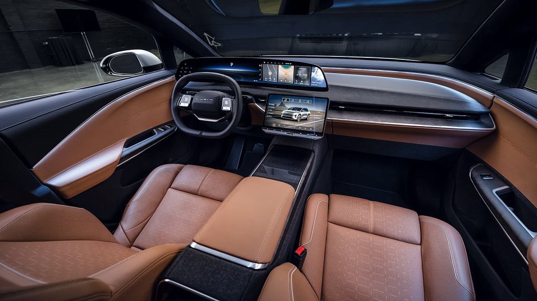 Фото Lucid Gravity Touring (2025-…) интерьер