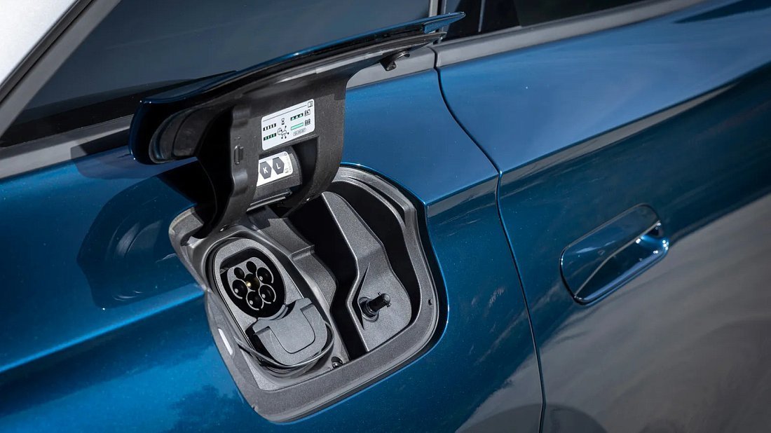 Volkswagen ID.7 GTX (2024-…) порт для зарядки (Европа), зарядка, разъем, штекер, коннектор