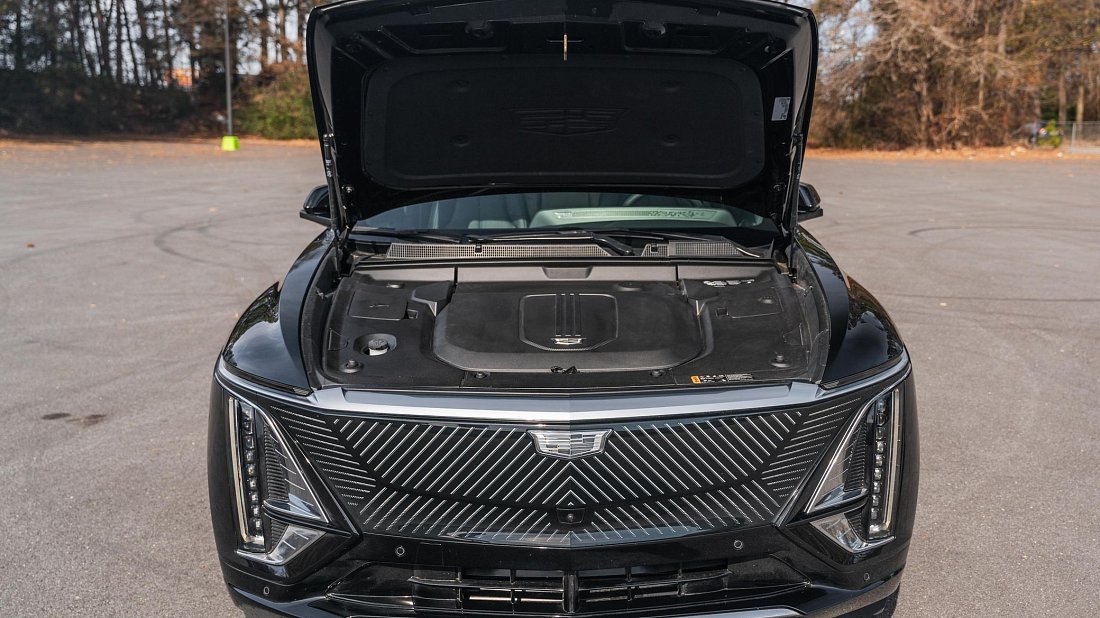 Cadillac Lyriq V (2025-…) передний багажник (frunk), под капотом, место для хранения, груз, вместимость, дополнительное пространство