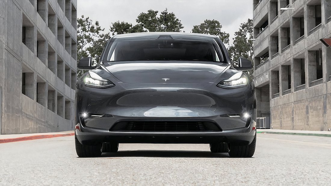Tesla Model Y Performance (2020-2025) передняя часть, решетка радиатора, фары, бампер, экстерьер